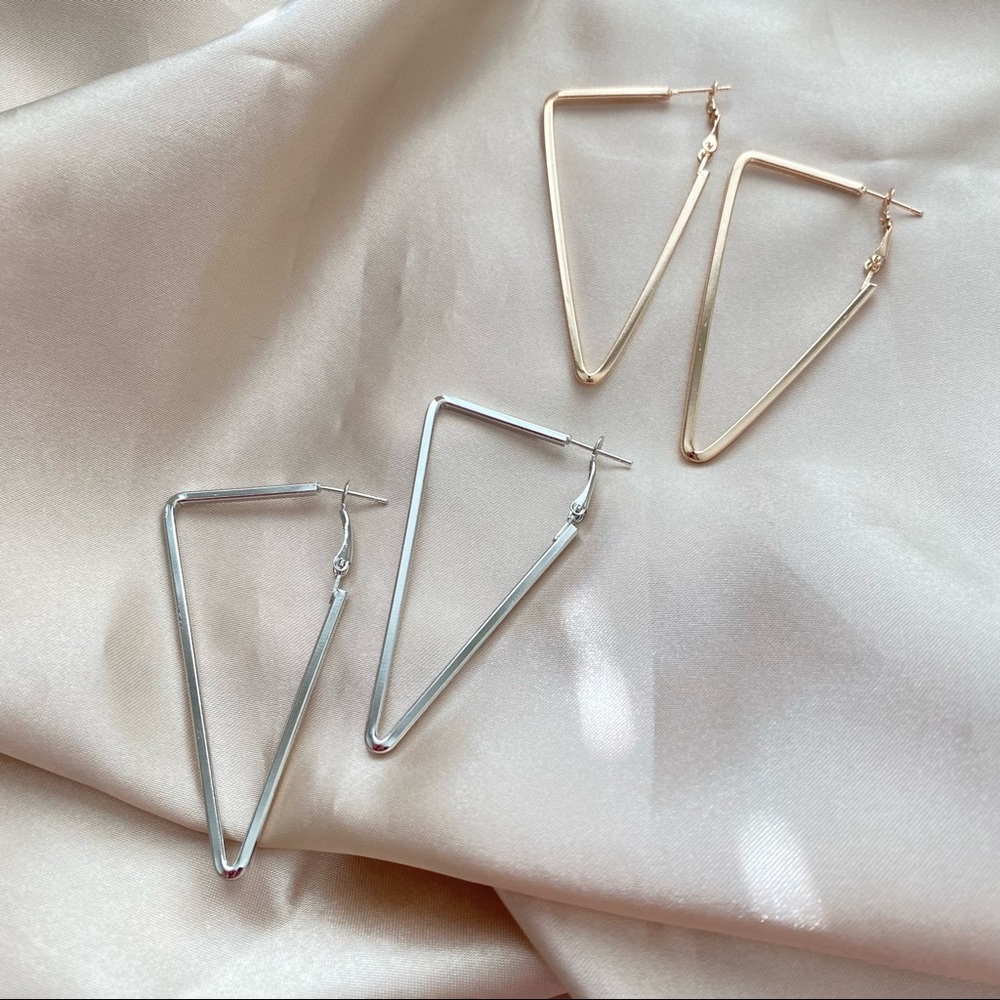 Triangle Hoop Earrings / Golden / Silver